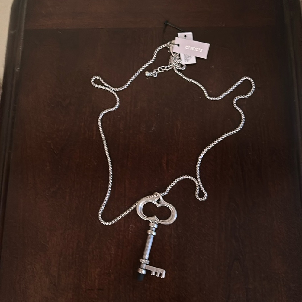 NWT Chico’s Necklace